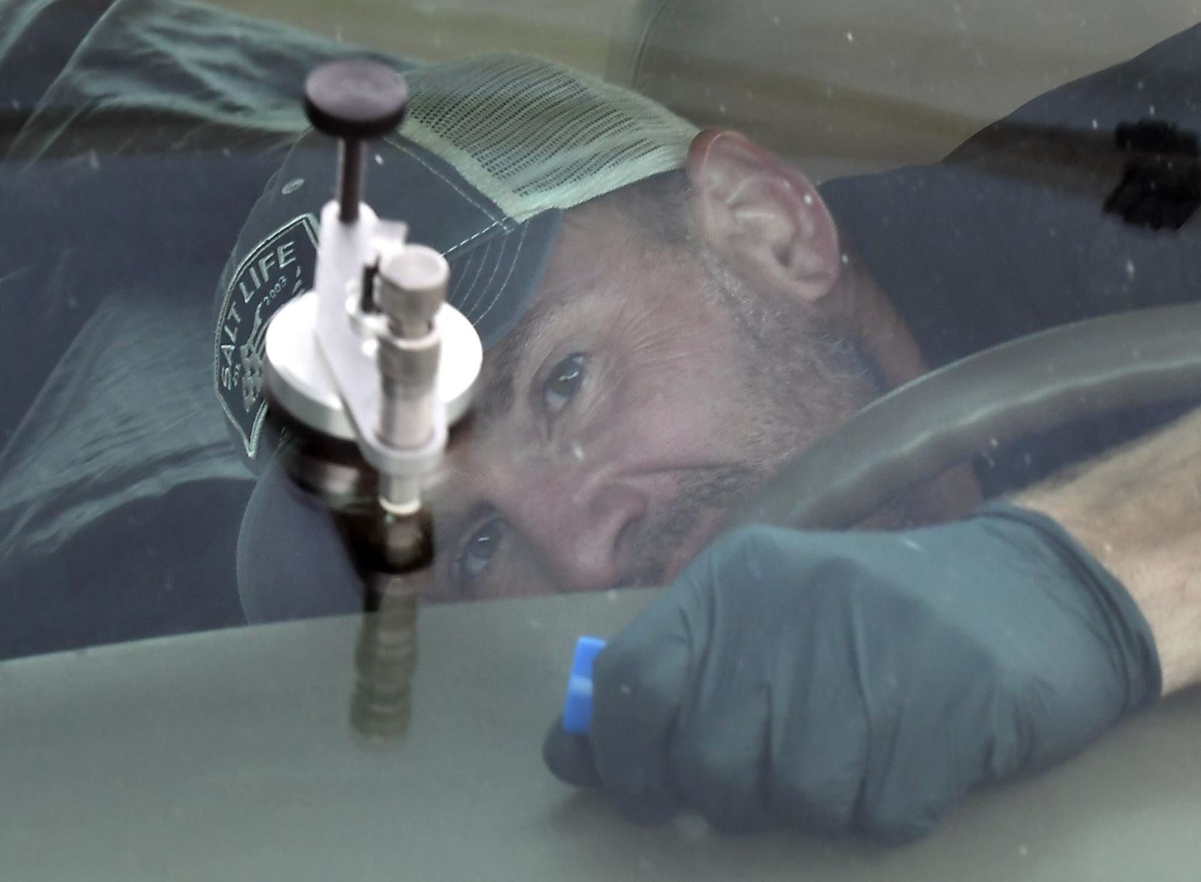 Glass chip repair 1